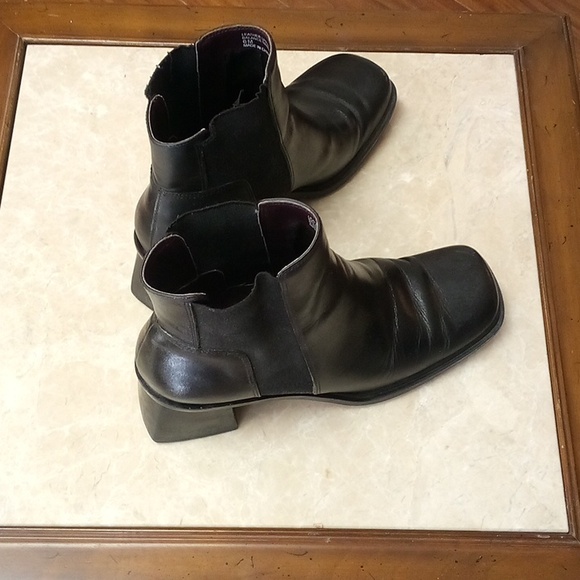 DOCKER Black Square-Heeled Ankle Boots -Sz. 6 - Picture 3 of 8